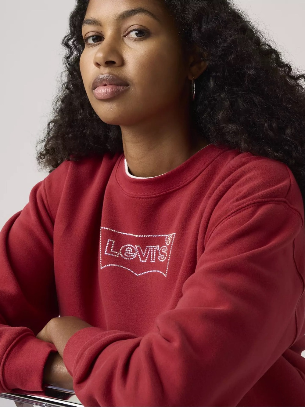 Levi’s rhinestone everyday crewneck